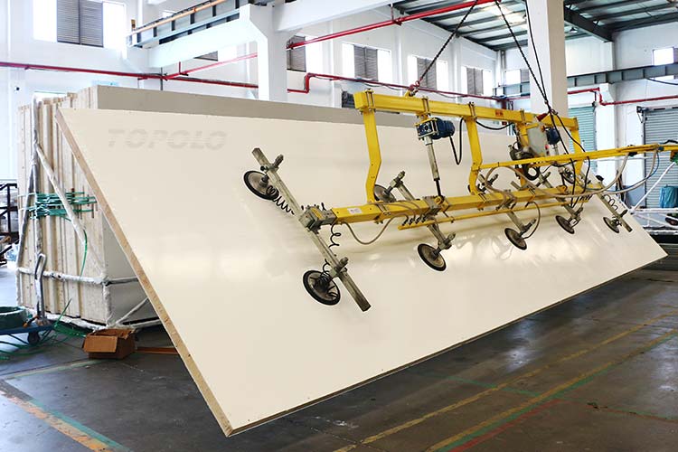 Refrigerated truck panels