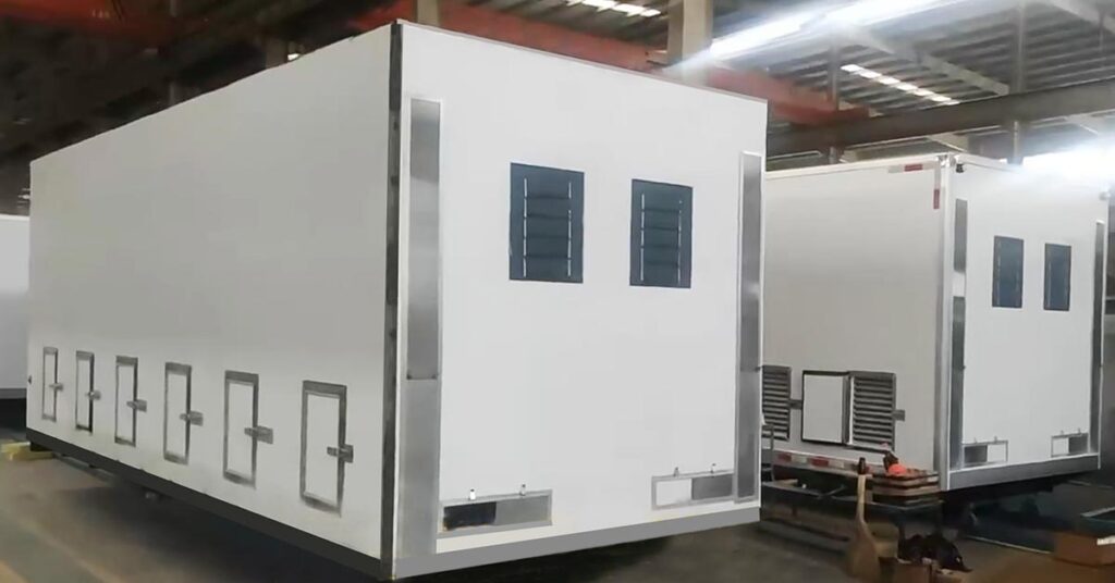 Day Old Chick Transport Truck Body Manufacturer in China