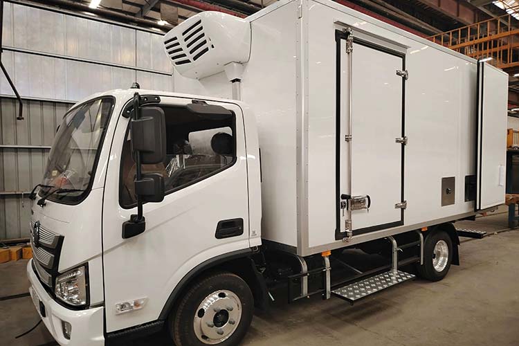 TOPOLOGROUP Refrigerated Trucks