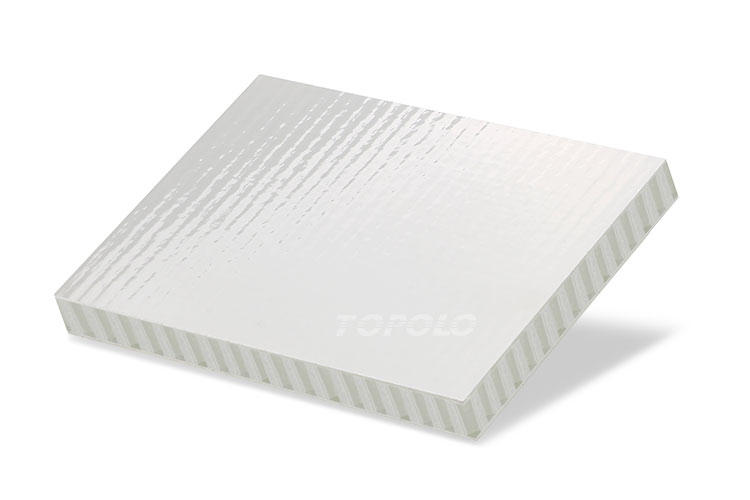 Glänzende Wabenplatten für leichte Kastenwagenaufbauten