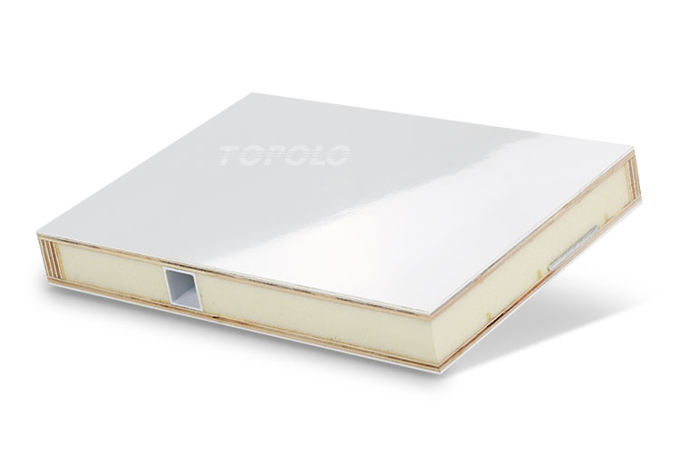 Sandwichpaneele aus Polyurethanschaum für Kühlaufbauten